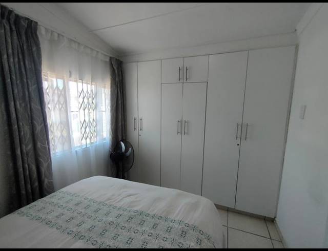 4 BEDROOM HOUSE FOR SALE IN MONTFORD